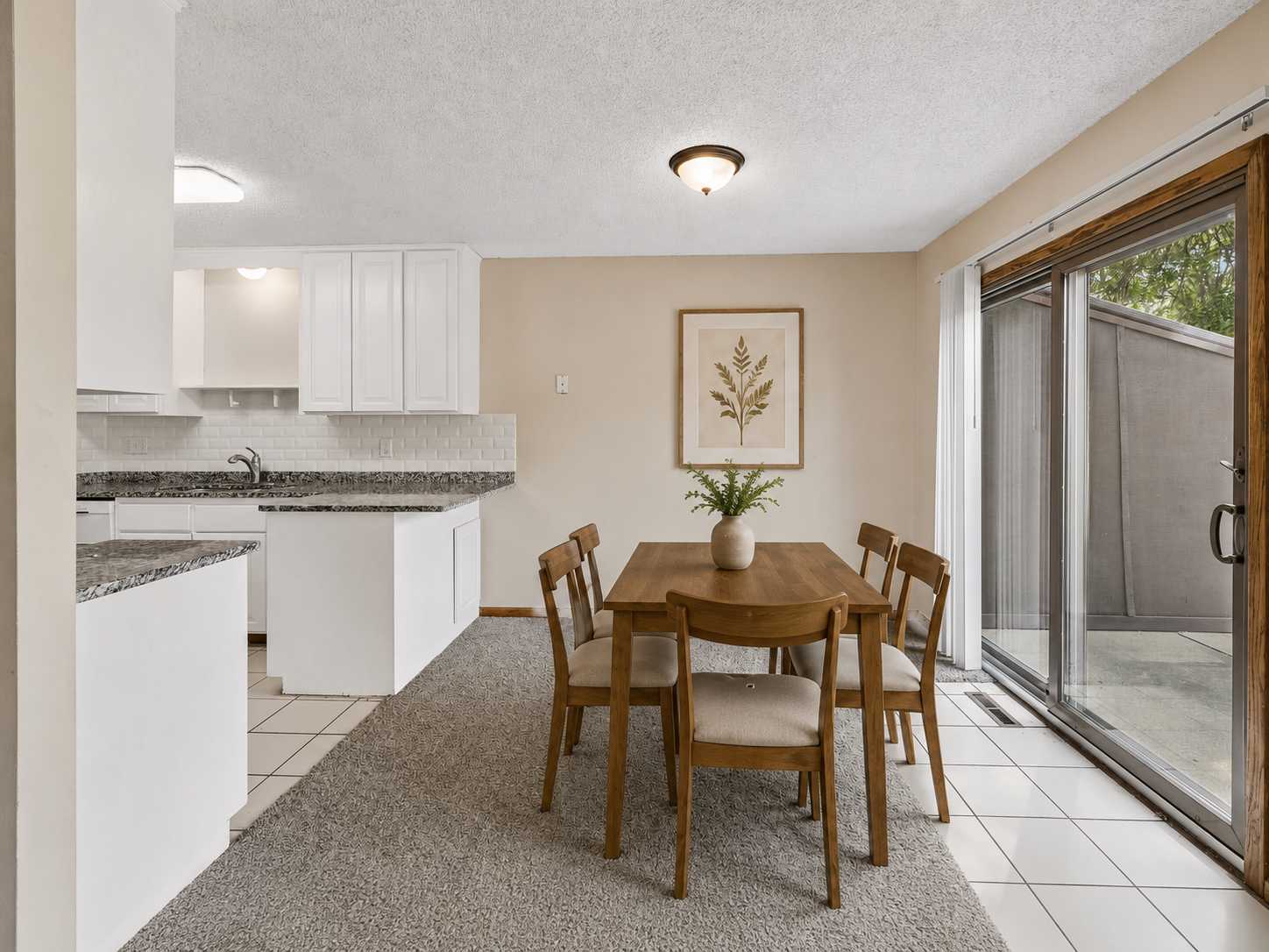 8605 Maplebrook Pkwy N, Brooklyn Park, MN 55445