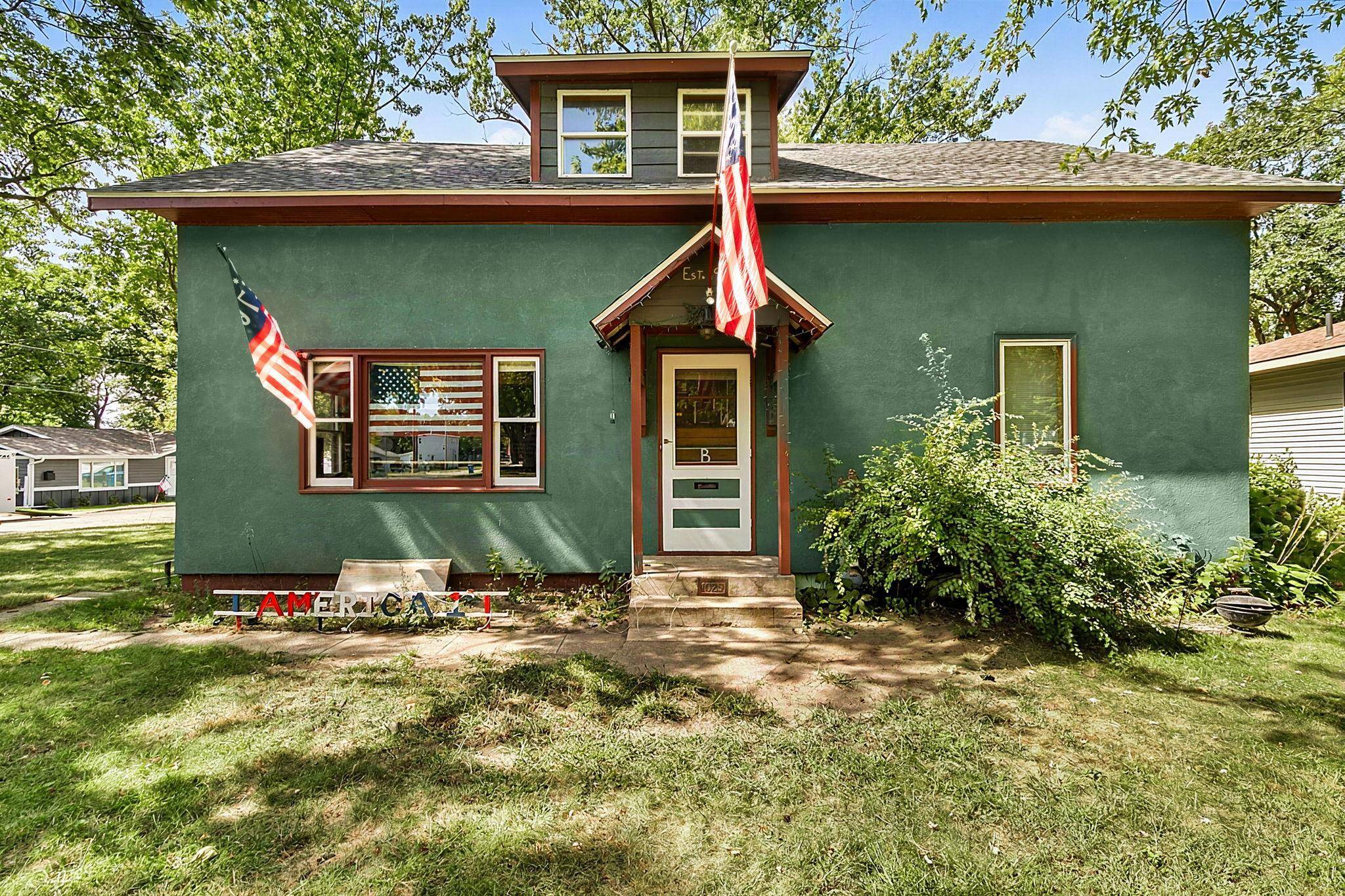 1029 River AVE S, Sauk Rapids, MN 56379
