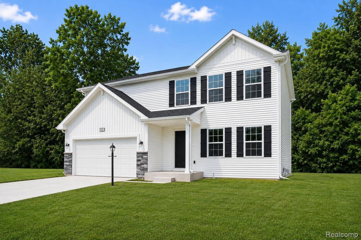 2322 Pear Tree DR, Originalcity, MI 48519