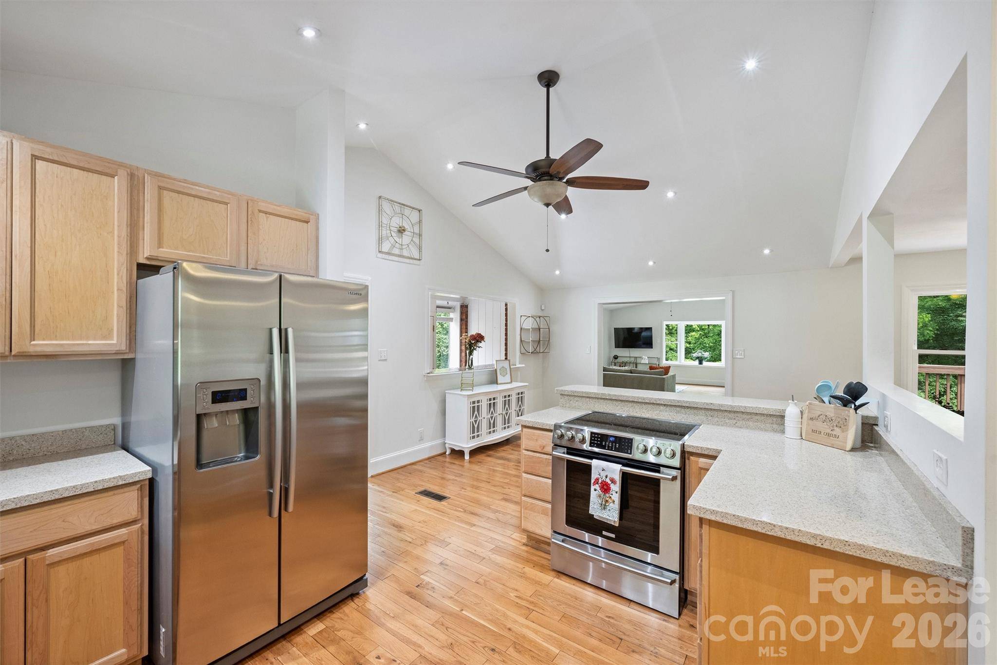 2027 Wensley DR, Charlotte, NC 28210