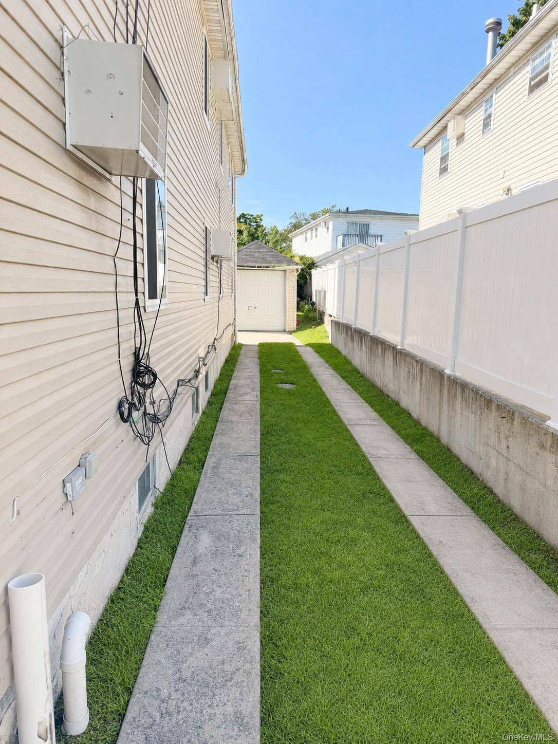 18514 144th AVE, Springfield Gardens, NY 11434