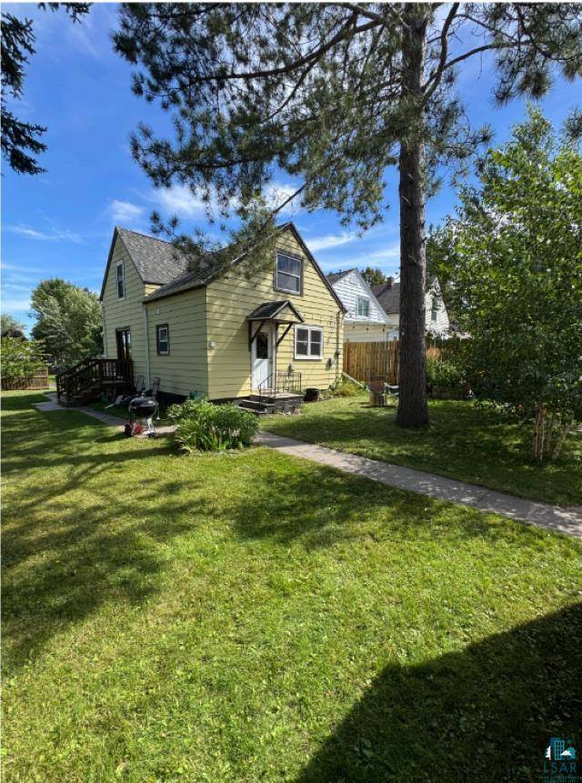 1327 104th Ave W, Duluth, MN 55808