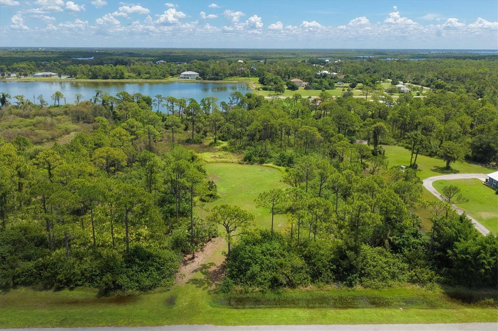 9008 FALCON CT, Venice, FL 34293