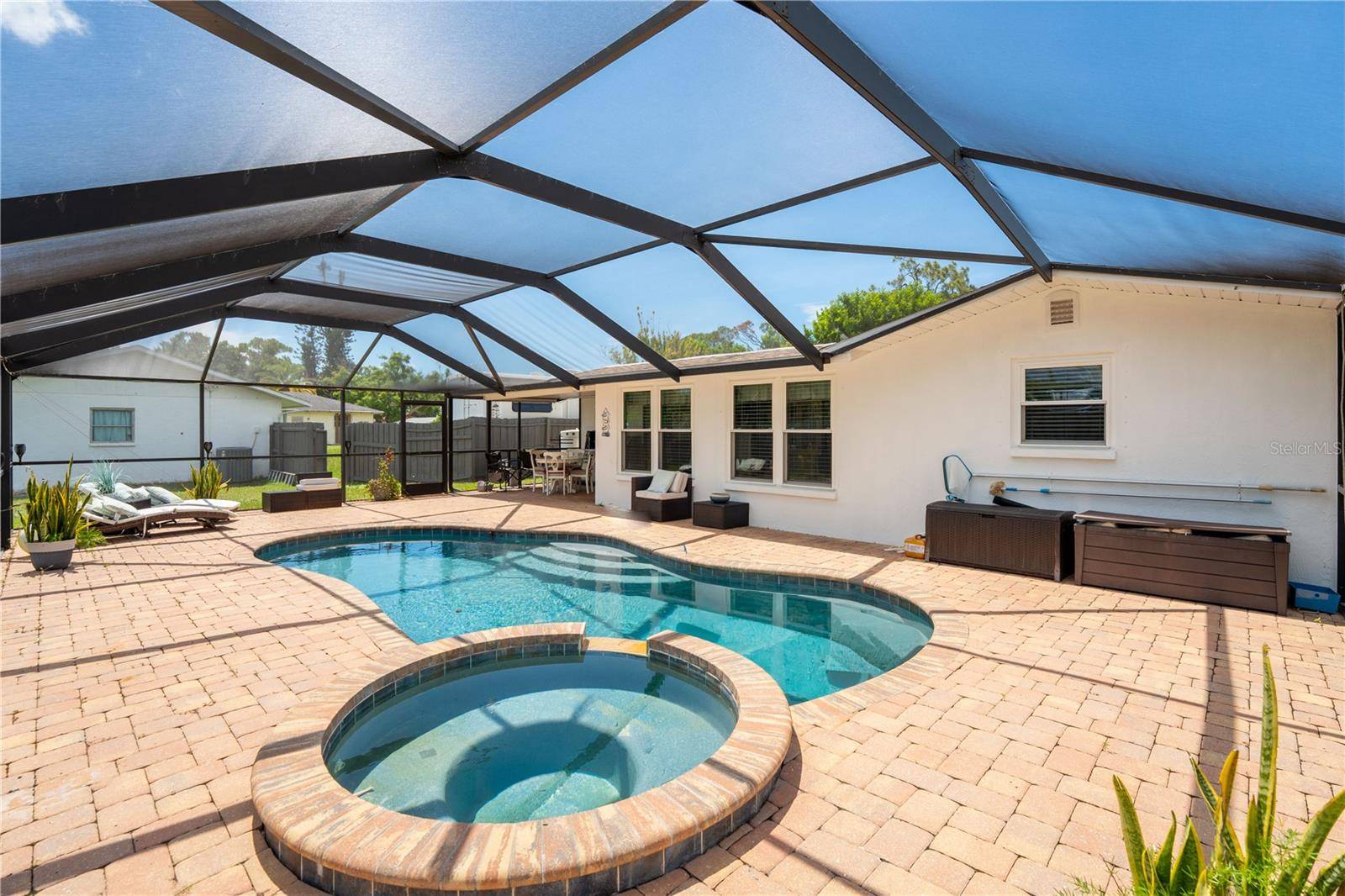751 NANTUCKET RD, Venice, FL 34293