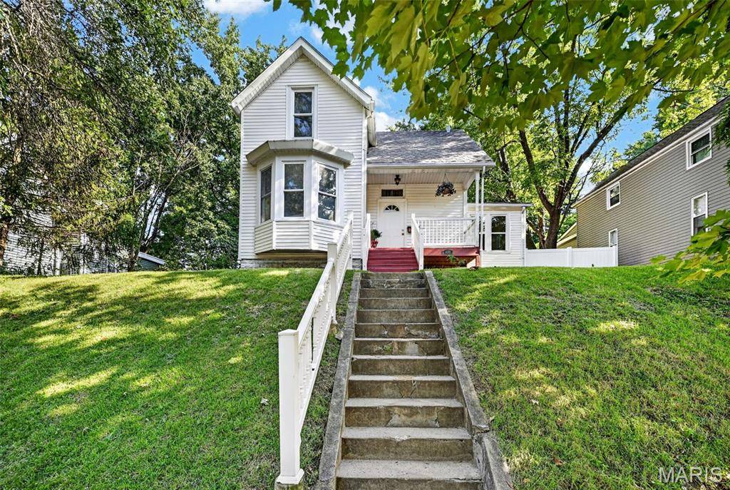 6569 Odell ST, St Louis, MO 63139