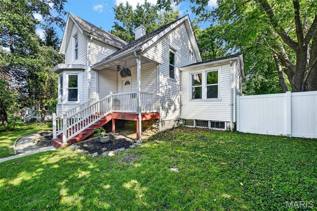 6569 Odell ST, St Louis, MO 63139