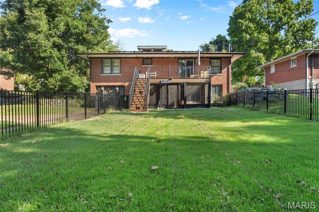 67 Cheshire DR, Belleville, IL 62223