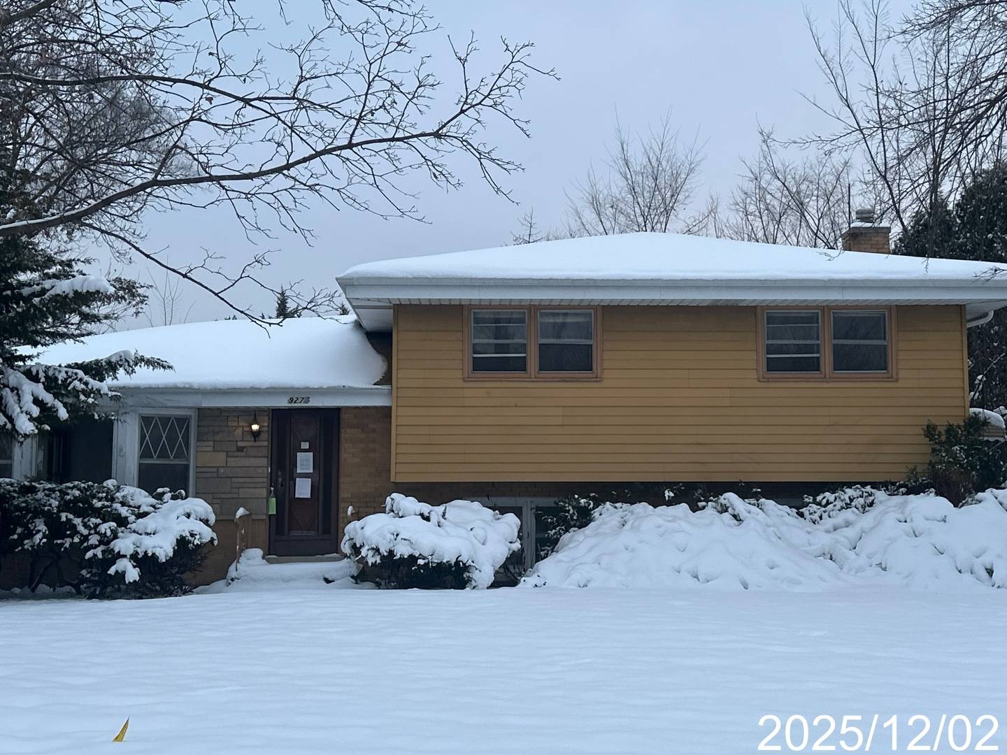 9276 N Western AVE, Des Plaines, IL 60016