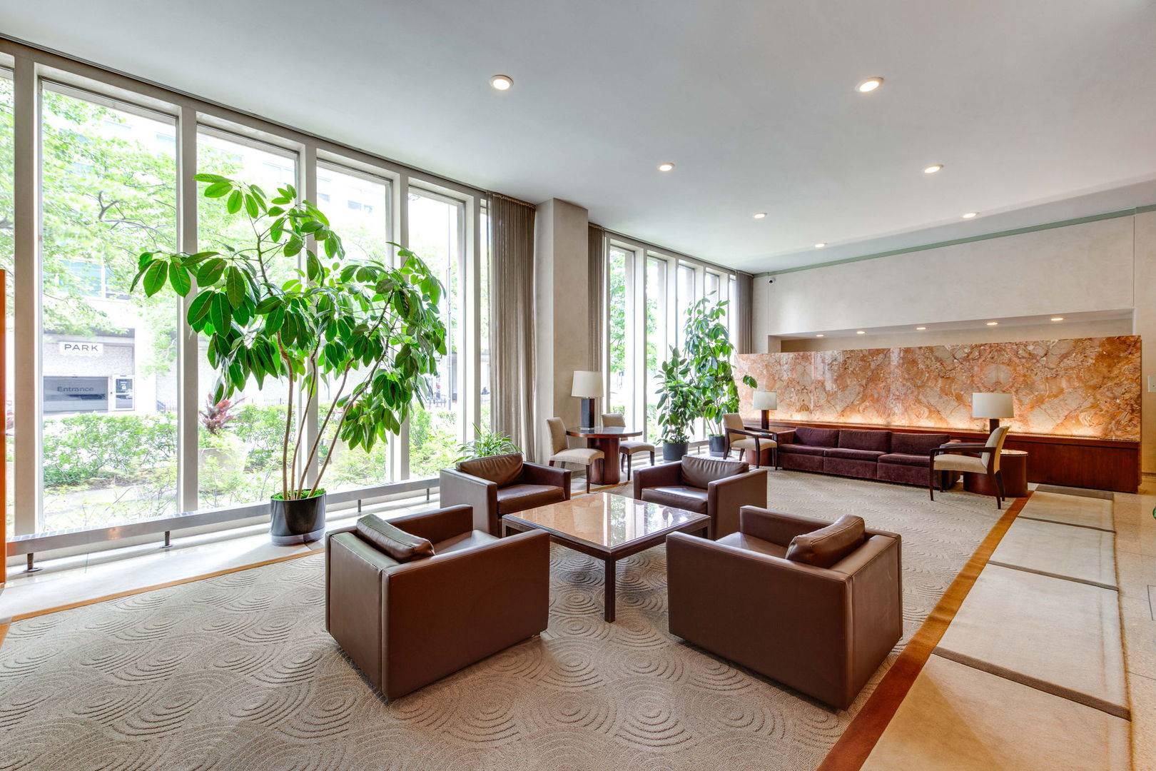 3550 N Lake Shore DR #622, Chicago, IL 60657