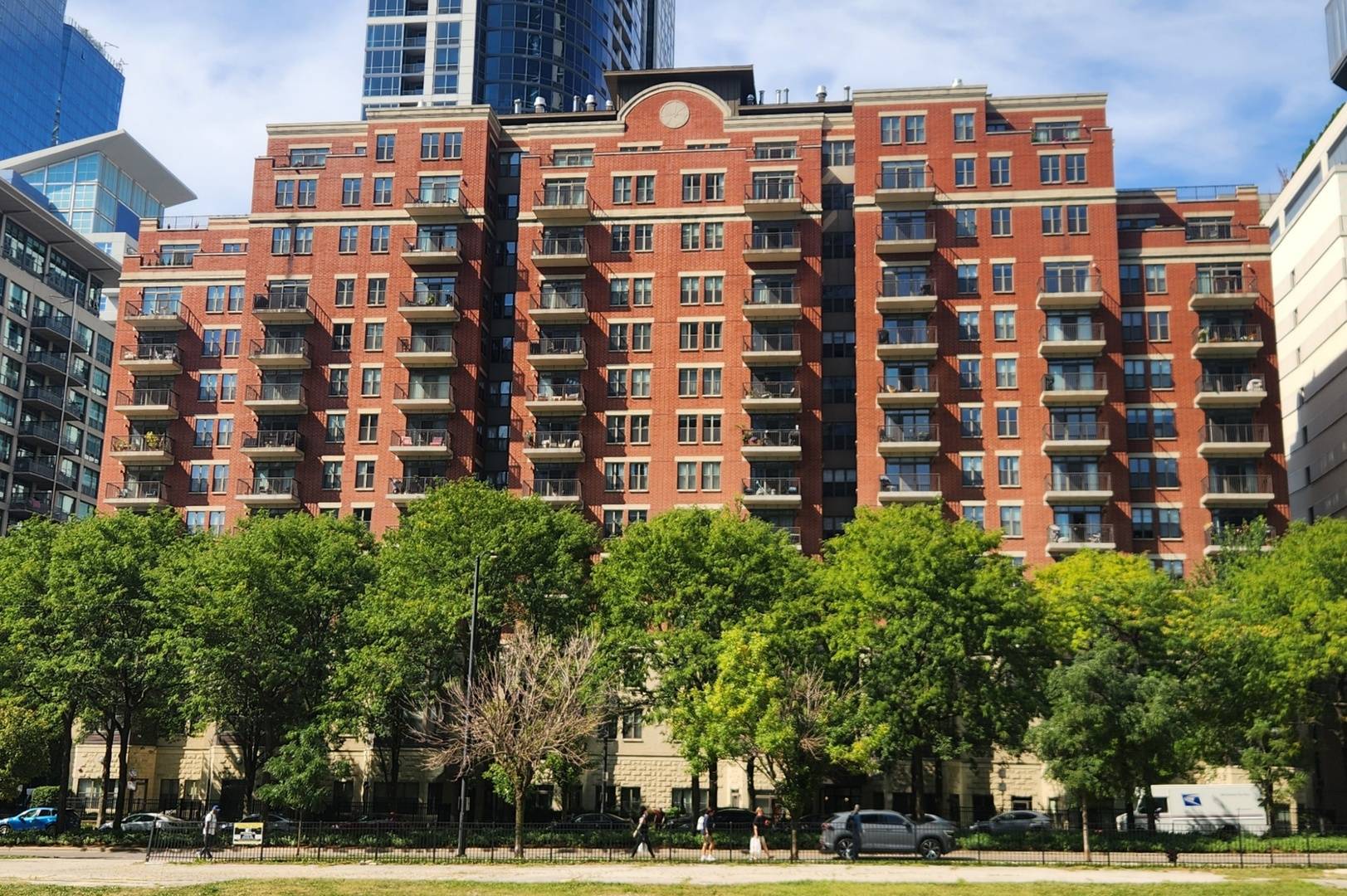 1250 S Indiana AVE #802, Chicago, IL 60605