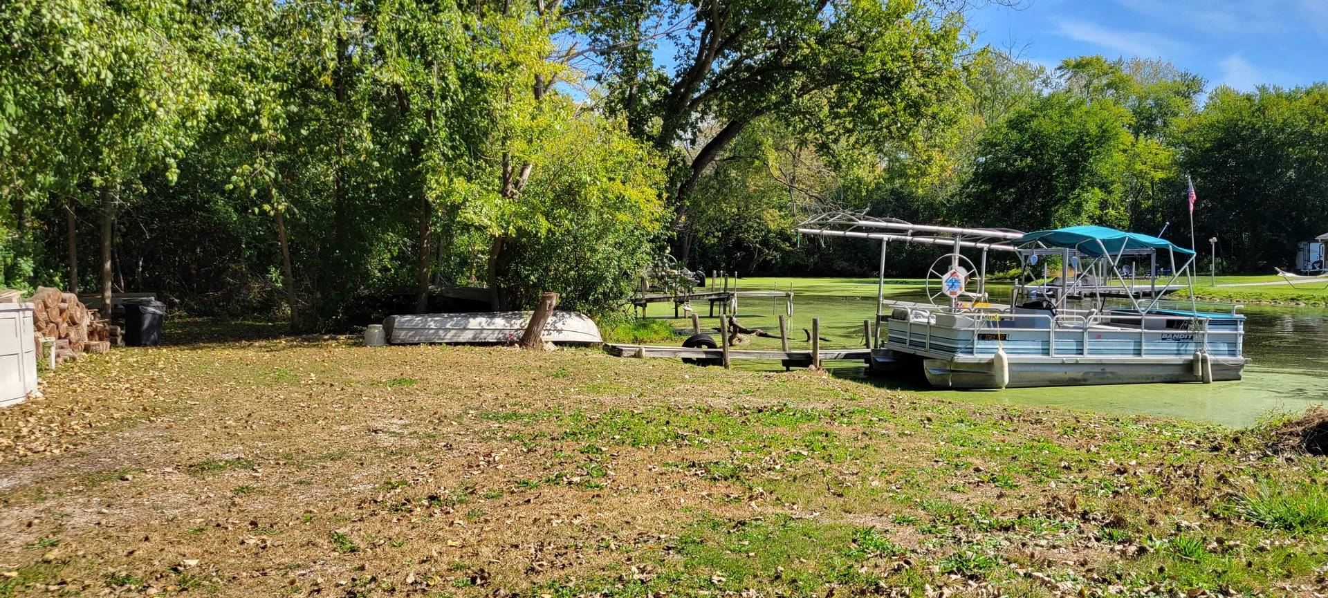 411 Kings RD, Fox Lake, IL 60020
