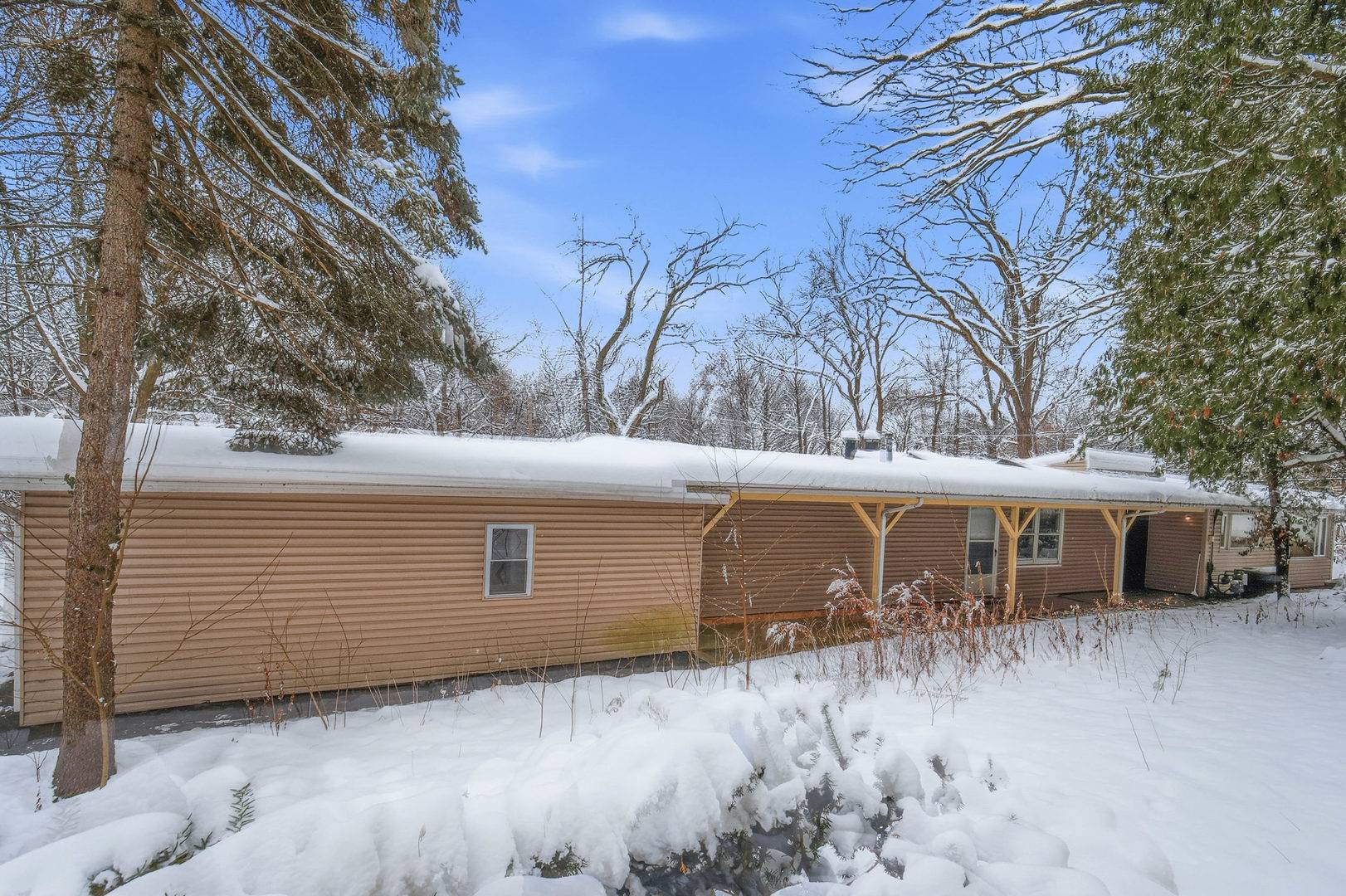 529 W Creekwood DR, Palatine, IL 60074