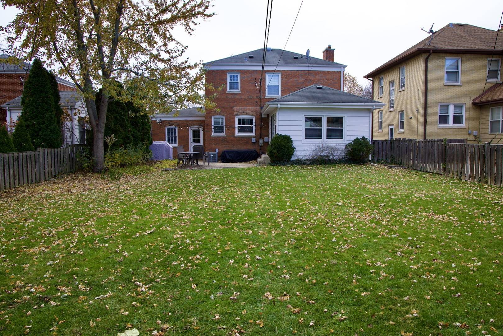 2523 Hastings AVE, Evanston, IL 60201