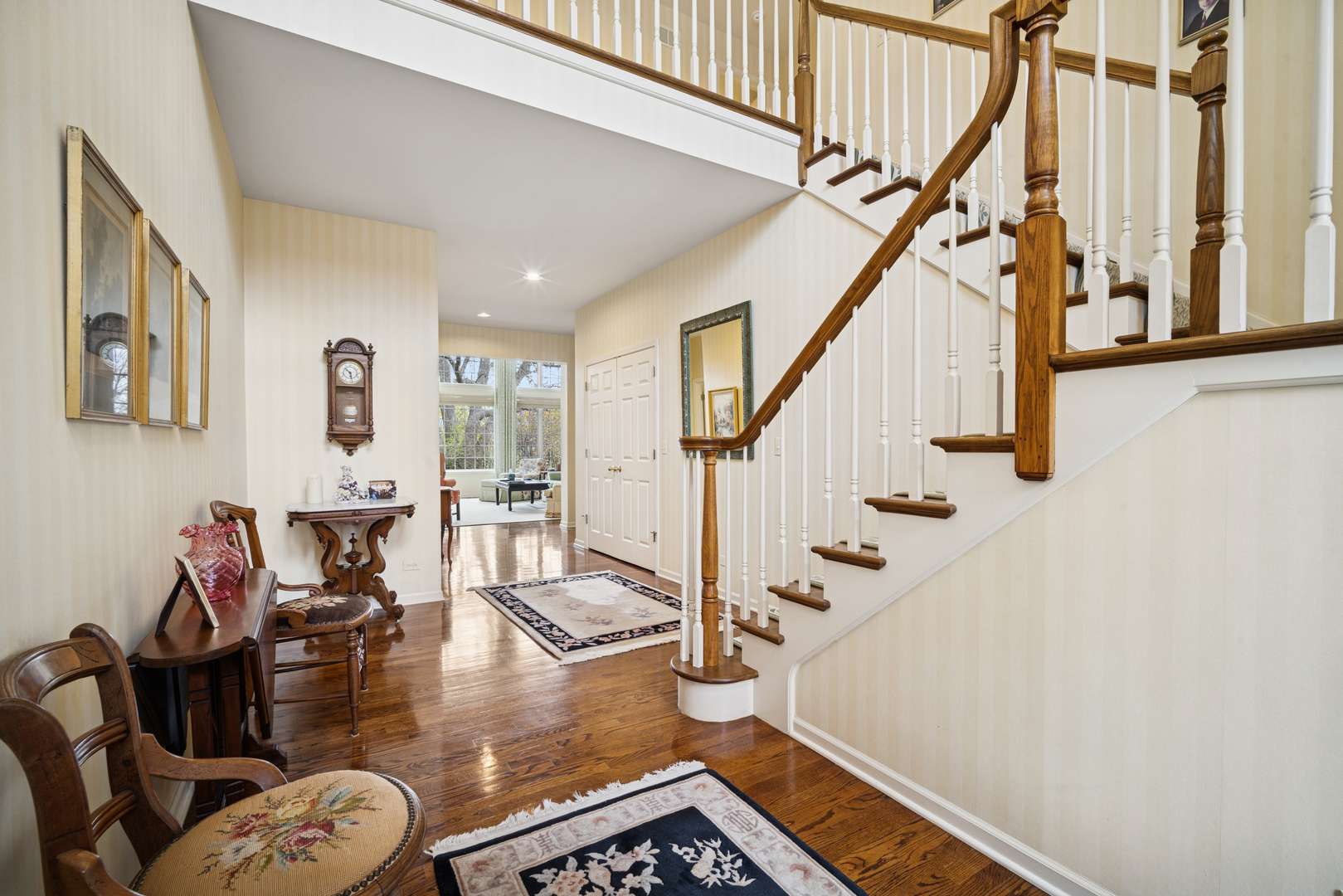 831 Balmoral LN, Northbrook, IL 60062