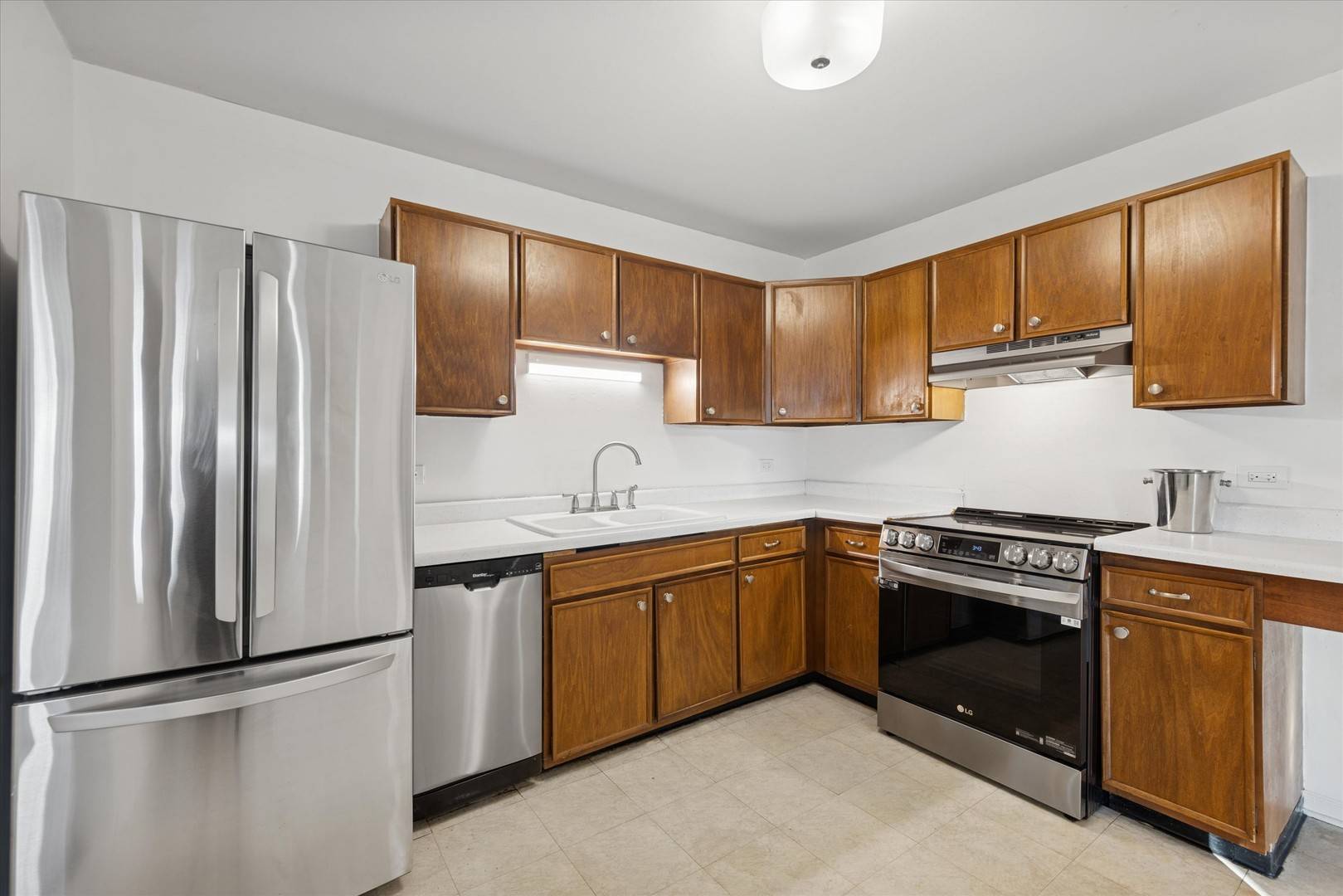502 W MINER ST #2A, Arlington Heights, IL 60005
