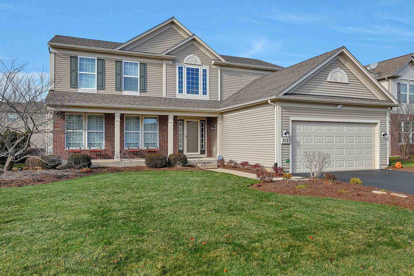 3121 Drury LN, Carpentersville, IL 60110