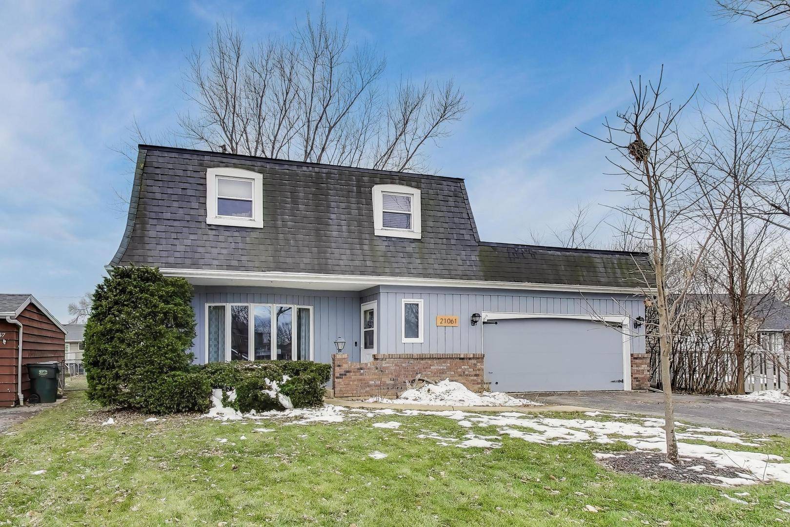 21061 W Marion AVE, Mundelein, IL 60060