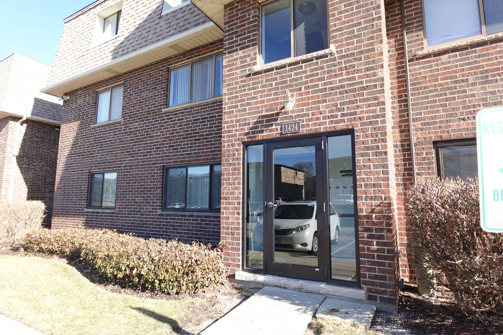 1424 CAROL CT #3A, Palatine, IL 60074