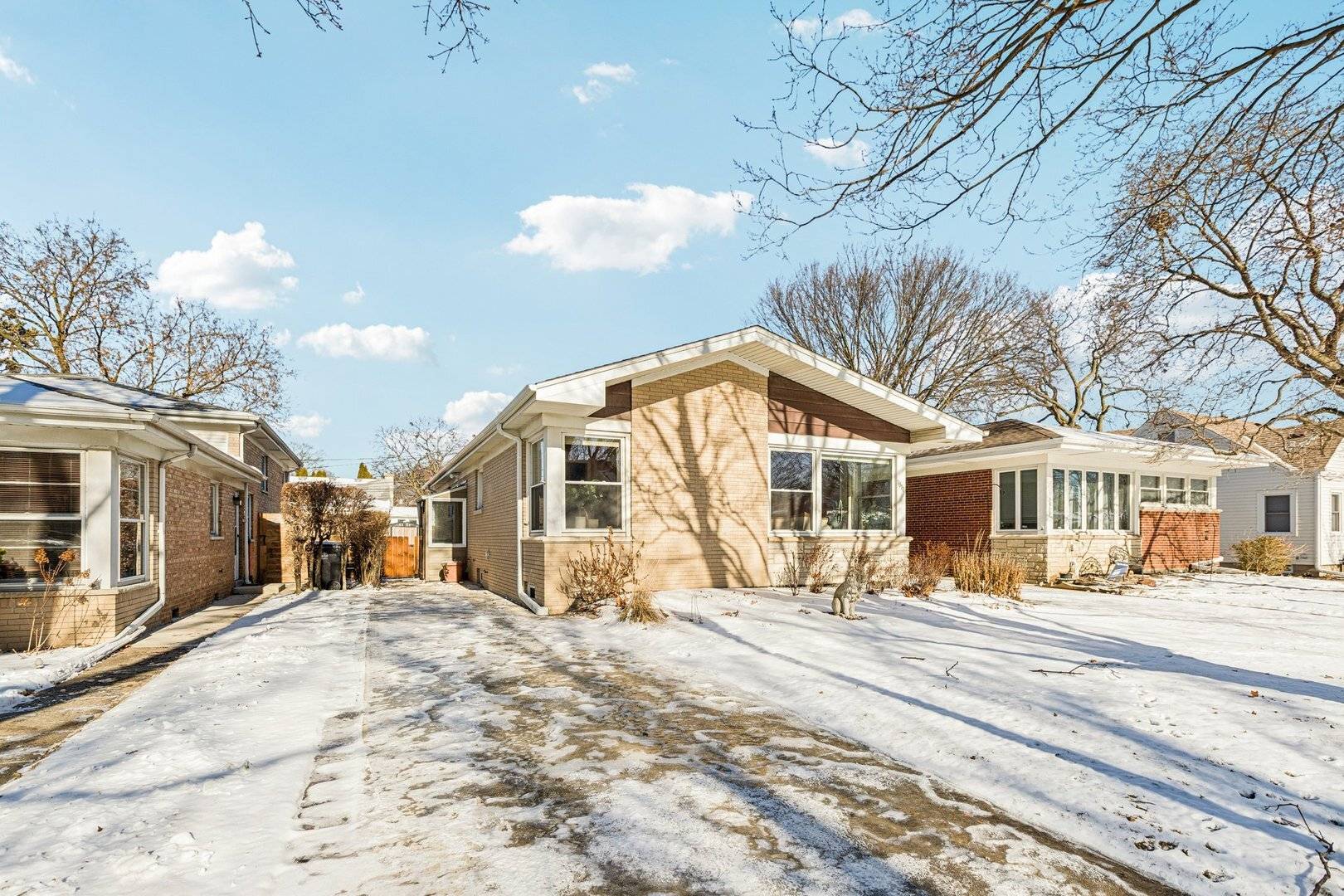 1811 South BLVD, Evanston, IL 60202