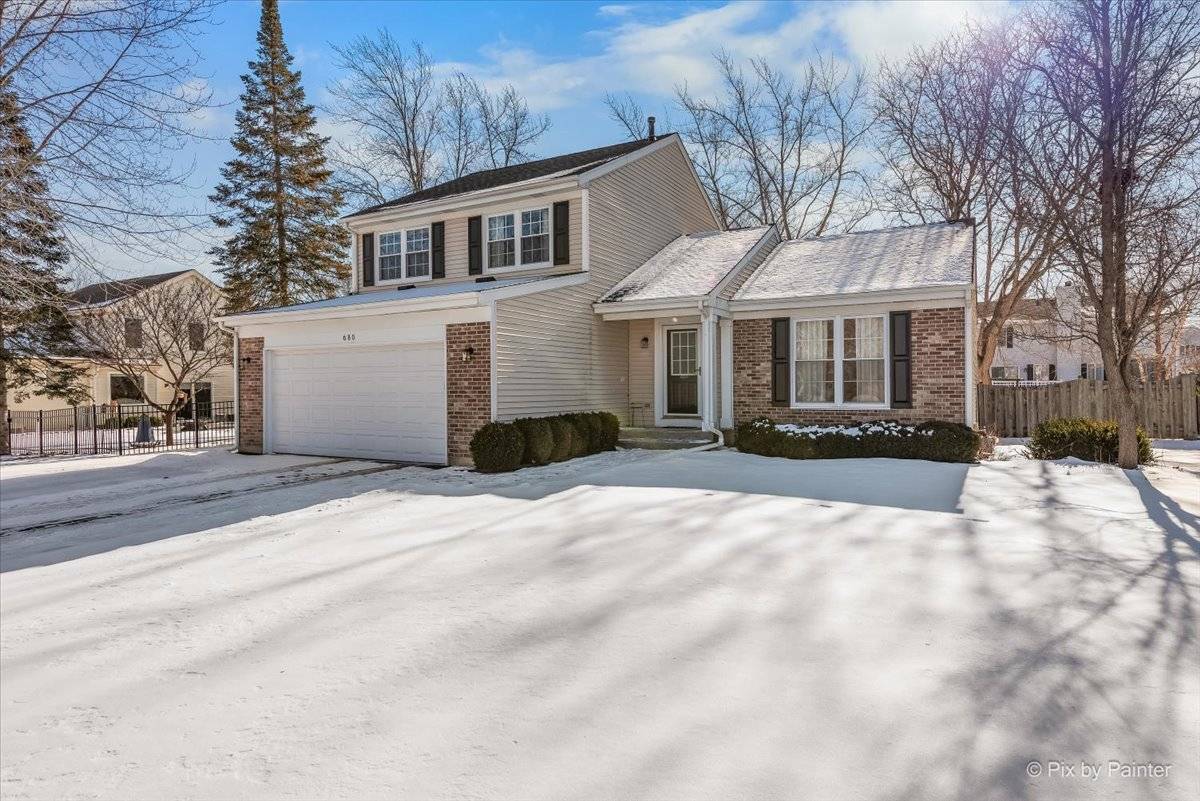 680 Cypress Bridge RD, Lake Zurich, IL 60047