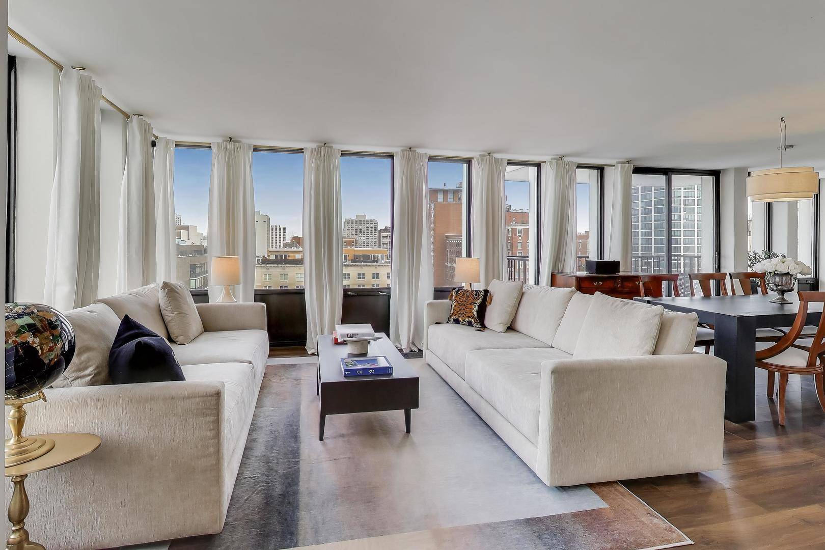 1230 N State Pkwy #19C, Chicago, IL 60610