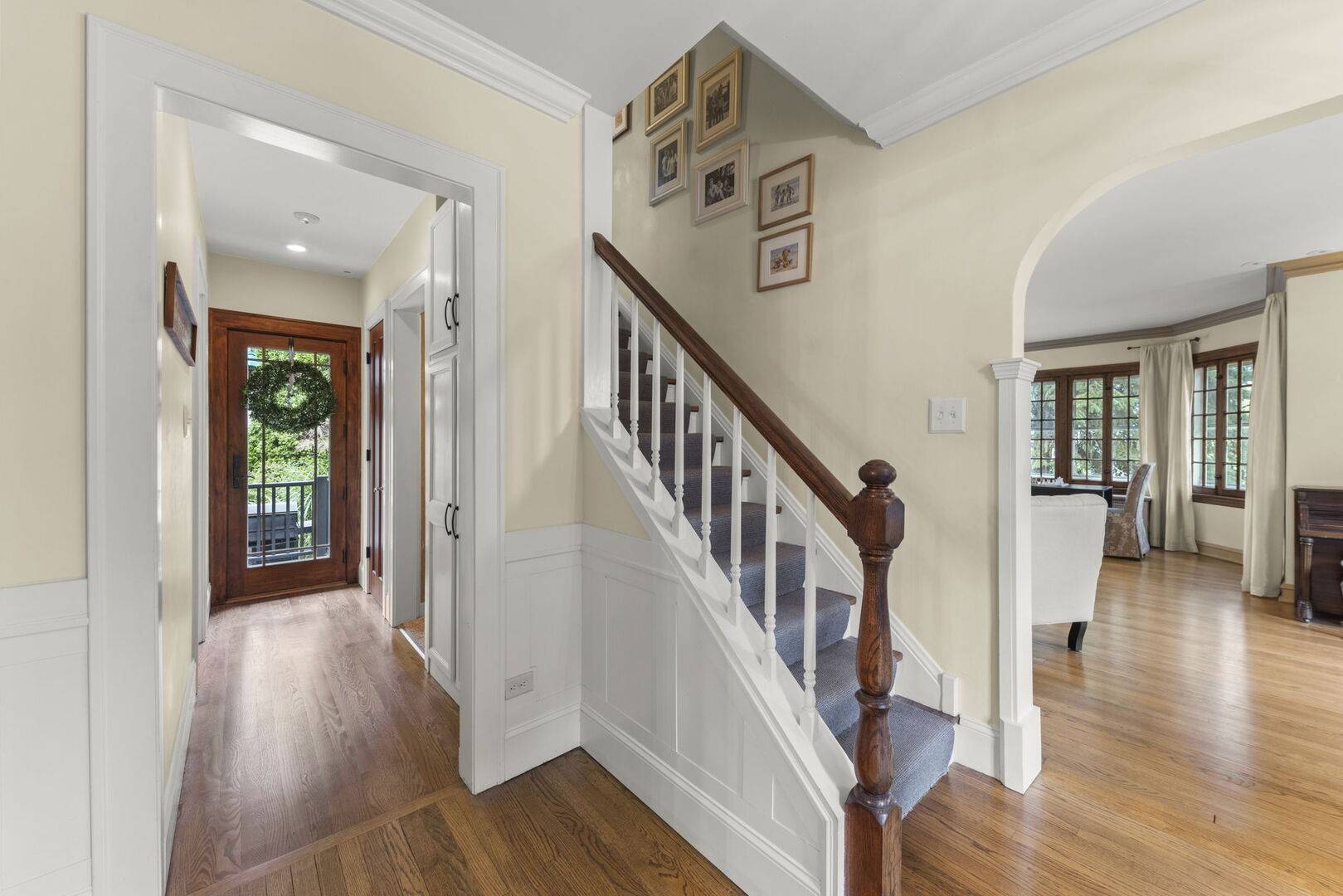 388 Hill AVE, Glen Ellyn, IL 60137