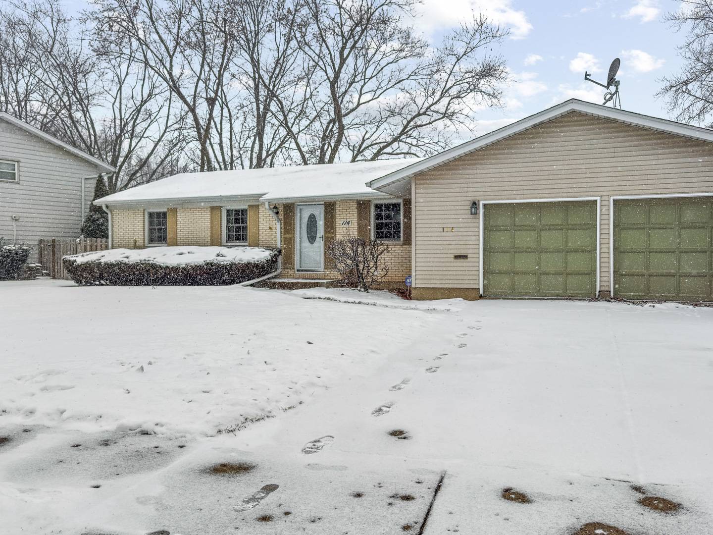 114 S Arlene AVE, Palatine, IL 60074
