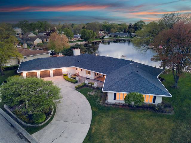 1990 Berry LN, Des Plaines, IL 60018