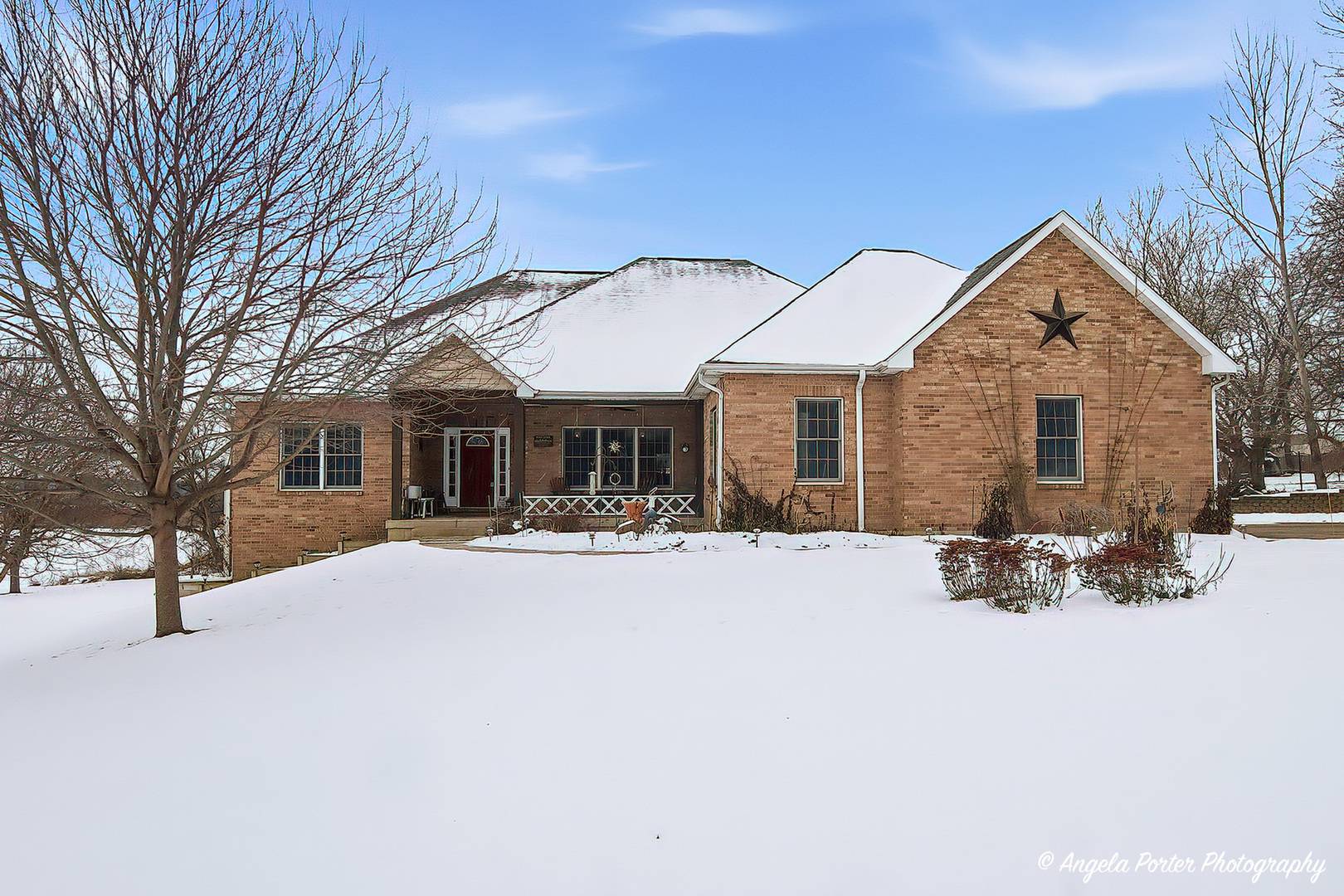 33817 N Fischer DR, Ingleside, IL 60041