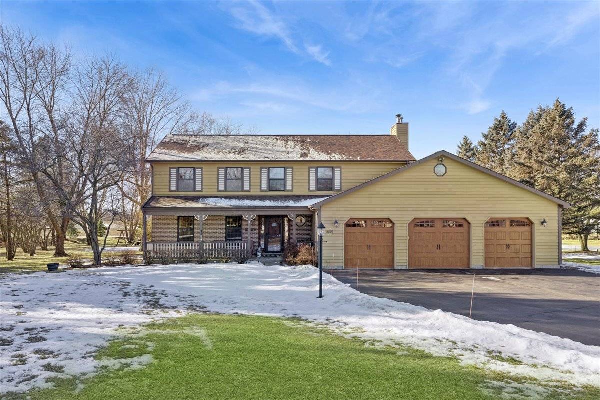 1805 Brixham LN, Johnsburg, IL 60051