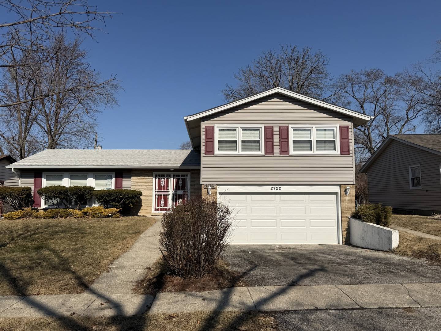 2722 Cherrywood PL, Hazel Crest, IL 60429