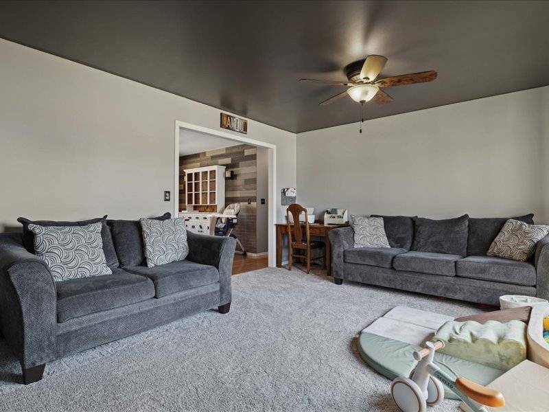 10610 Mathew ST, Huntley, IL 60142