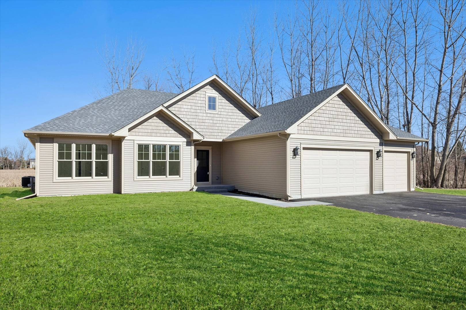 3650 Wintergreen TER, Algonquin, IL 60102