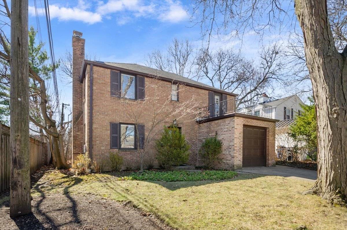 2810 Simpson ST, Evanston, IL 60201