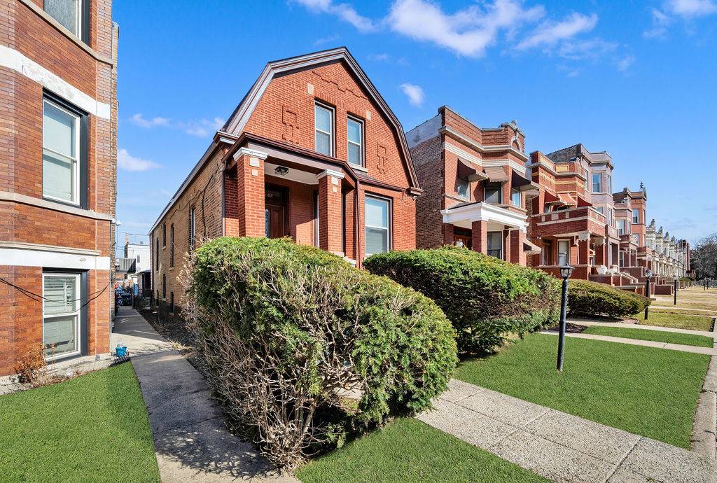 4242 W 21ST PL, Chicago, IL 60623