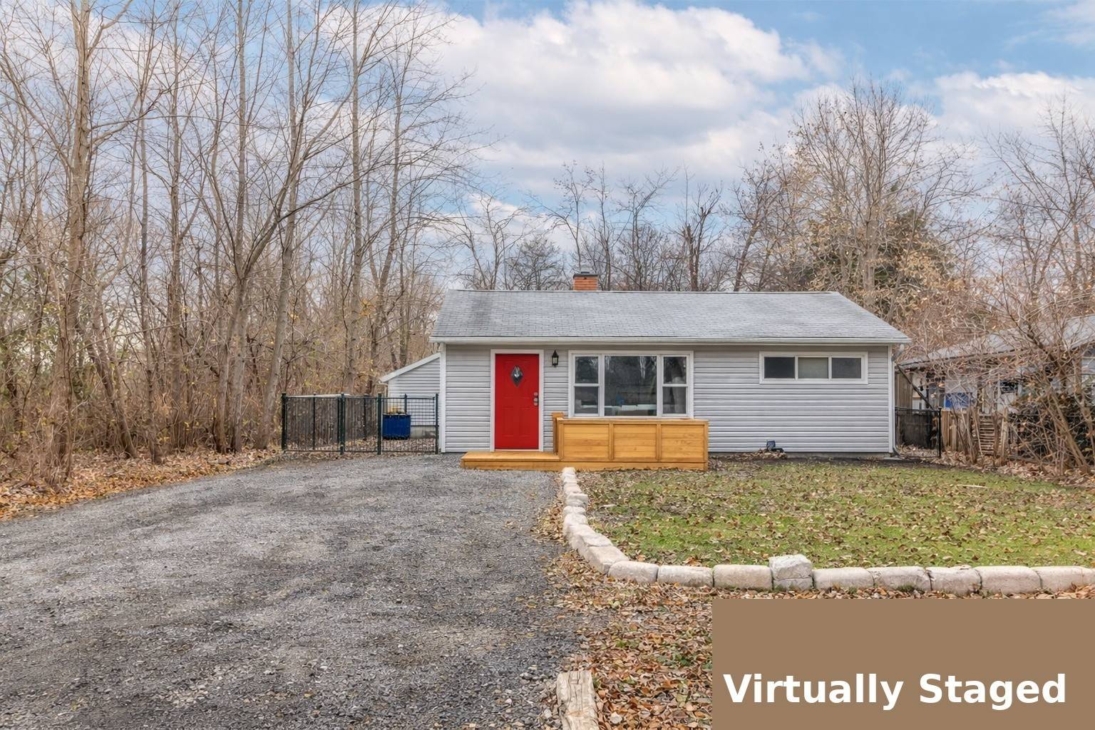 3203 S Bergman DR, Holiday Hills, IL 60051
