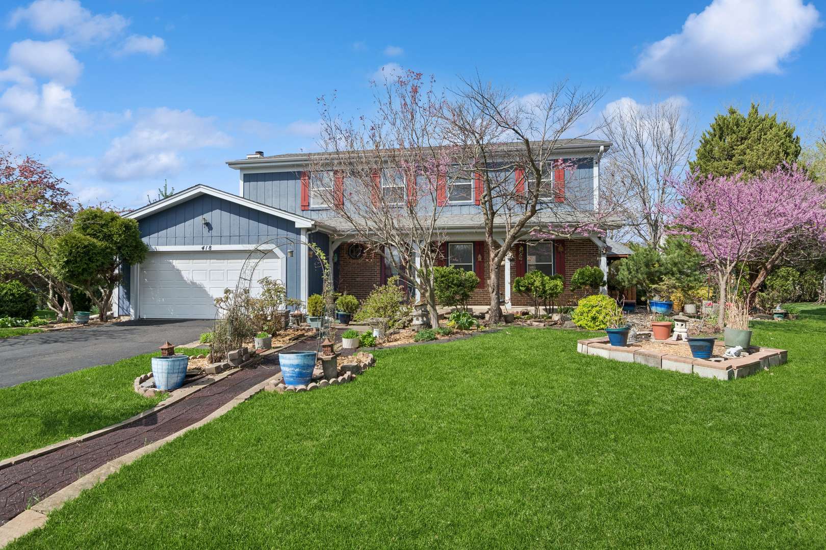 418 Churchill CT, Batavia, IL 60510