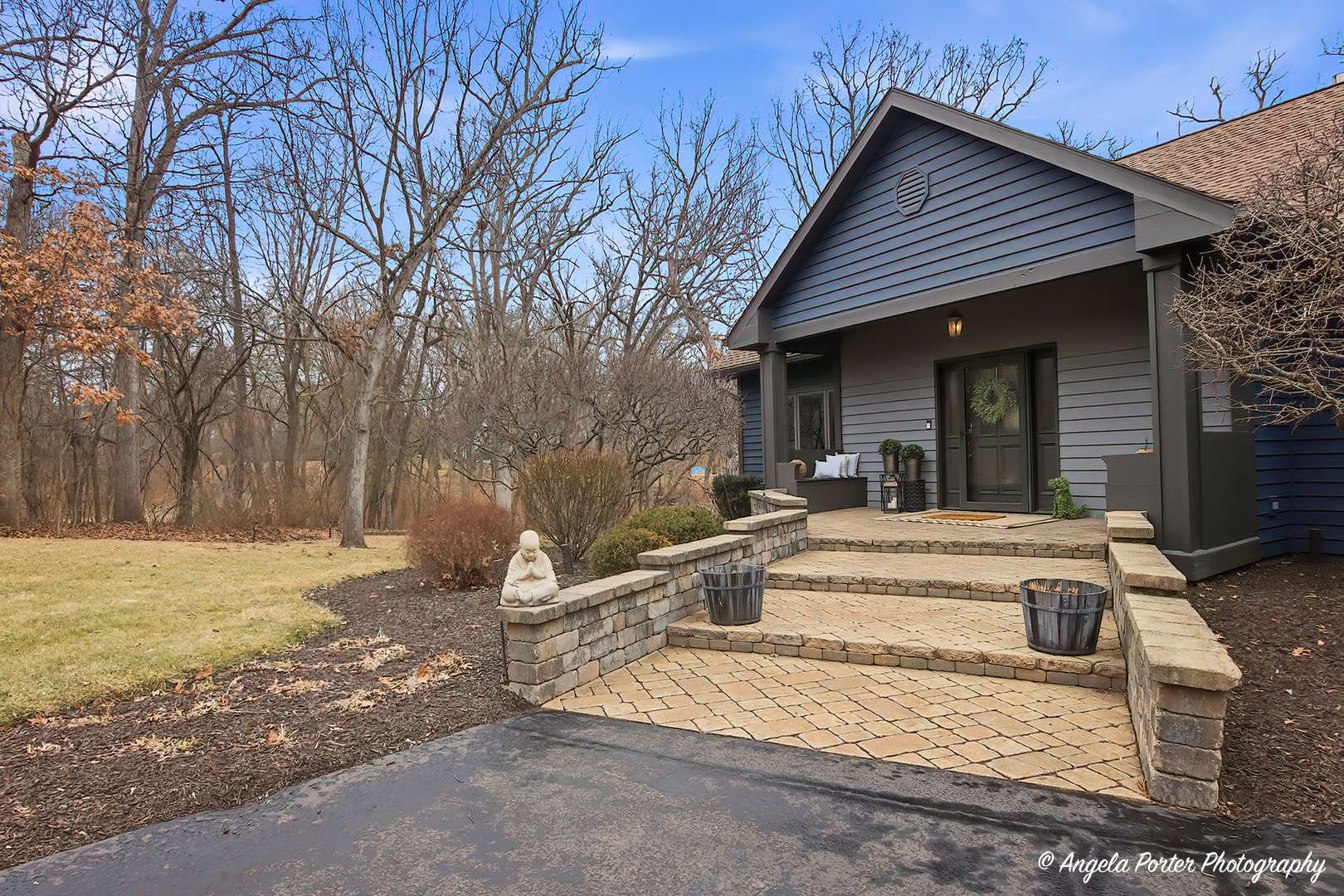 200 Hollow WAY, Ingleside, IL 60041
