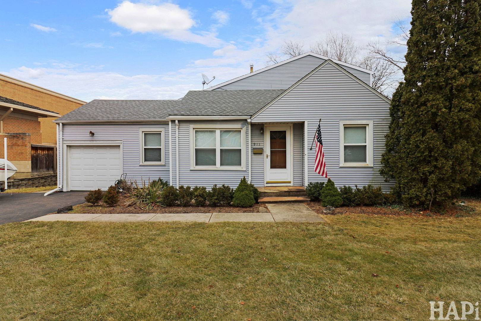 911 Elmdale RD, Glenview, IL 60025
