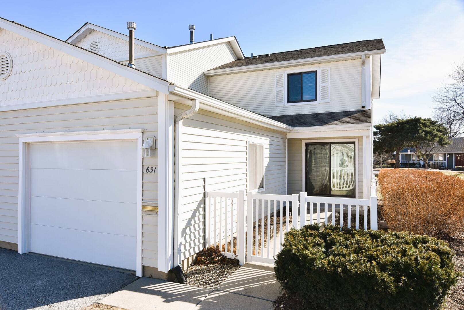 631 Schooner PT, Schaumburg, IL 60194