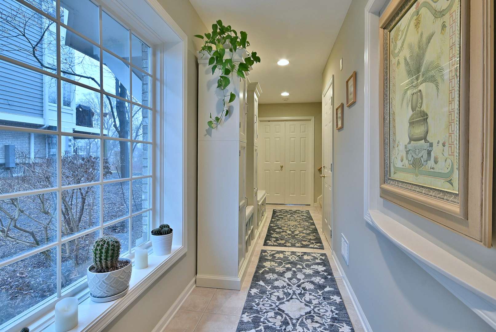 1016 N Glenview CT, Palatine, IL 60067