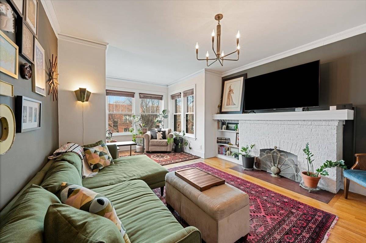 1629 W Fargo AVE #3E, Chicago, IL 60626