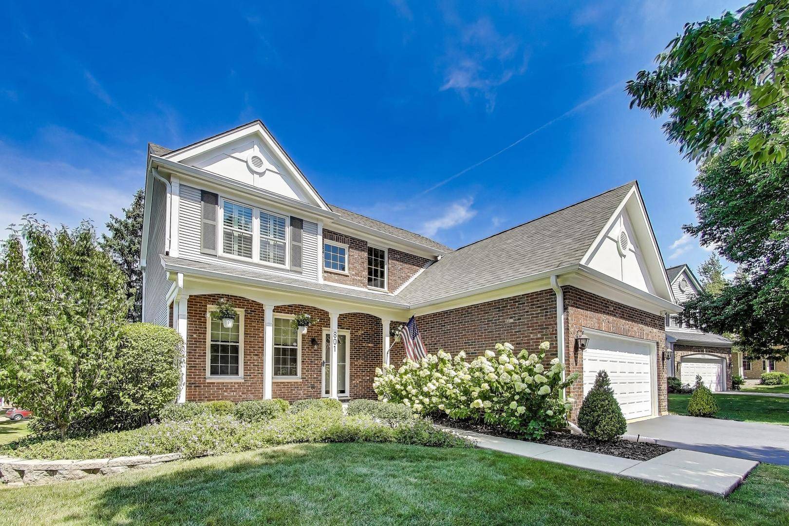 801 Dunhill CT, Gurnee, IL 60031