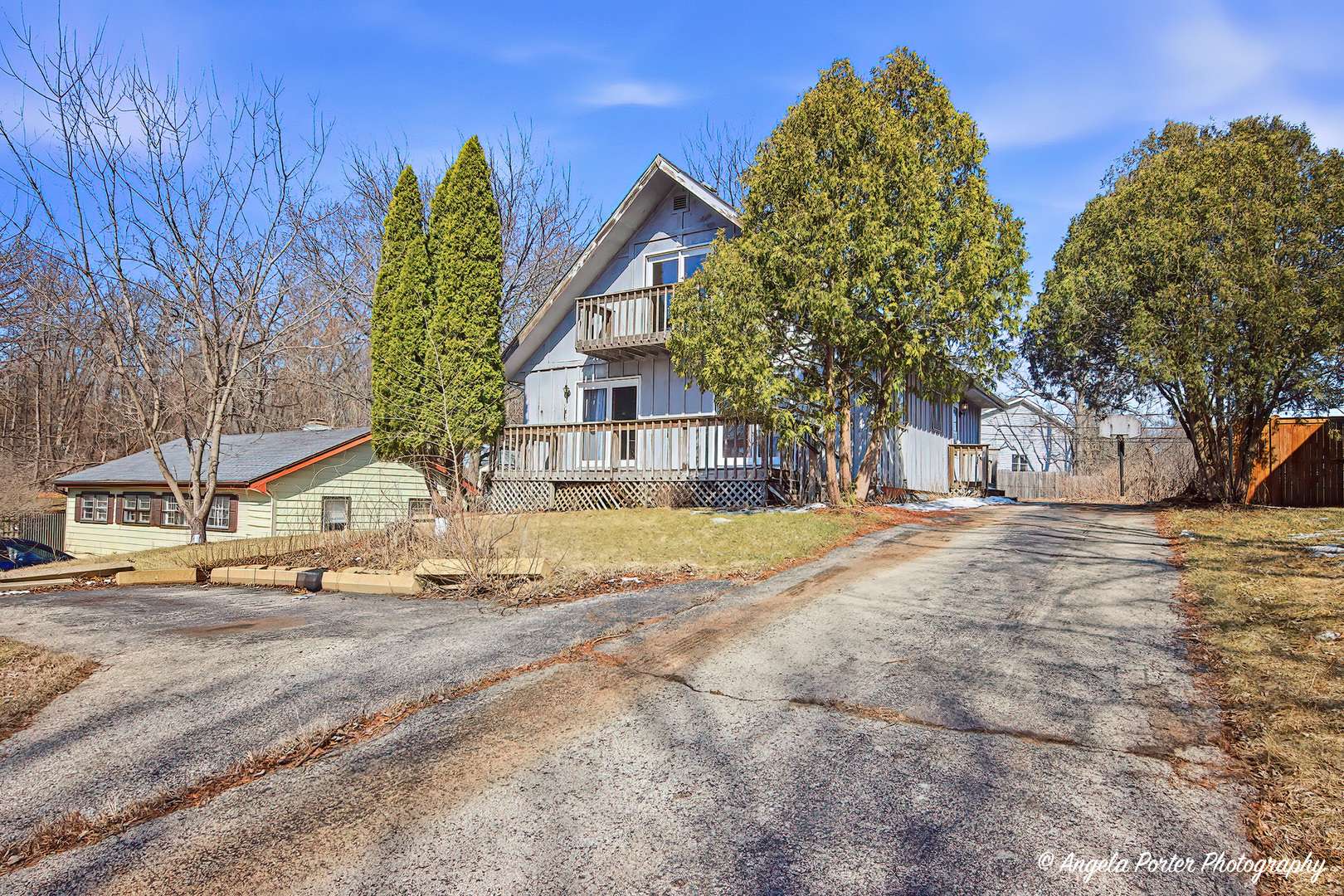 2702 Baldwin RD, Mchenry, IL 60050