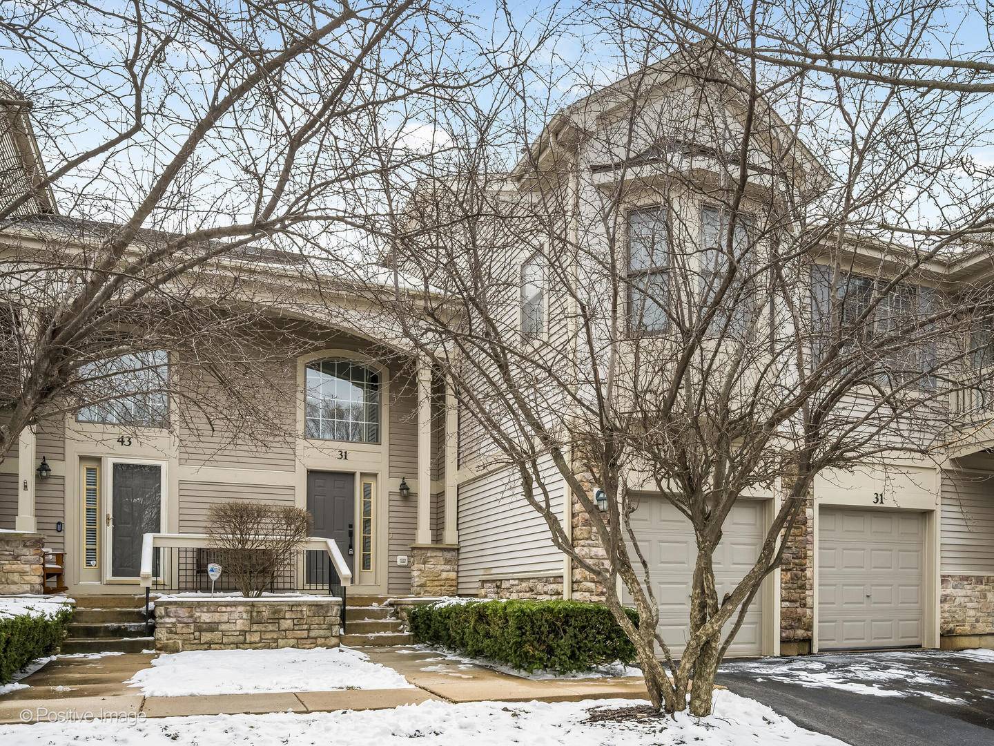 31 E Orchard LN #31, Palatine, IL 60067