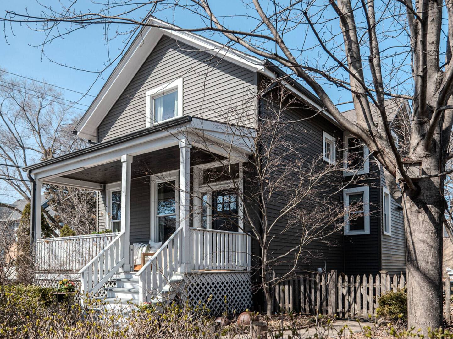1215 Washington ST, Evanston, IL 60202