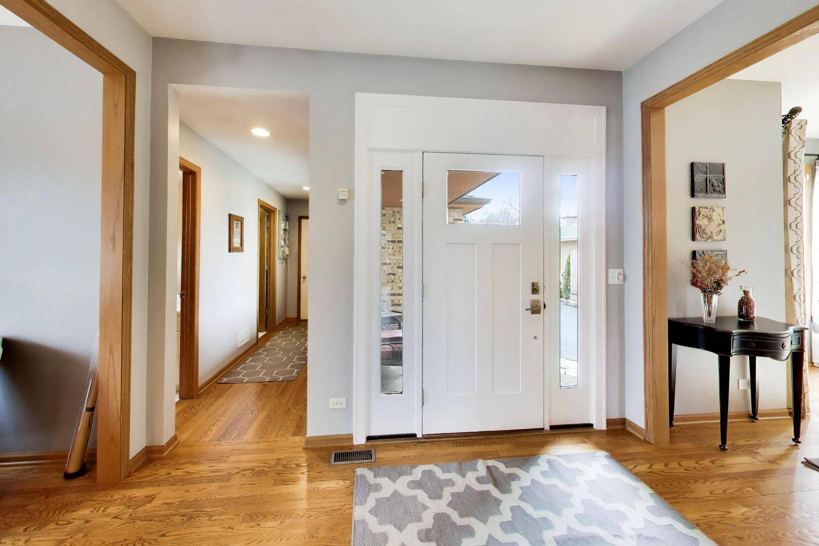 1016 Shermer RD, Northbrook, IL 60062