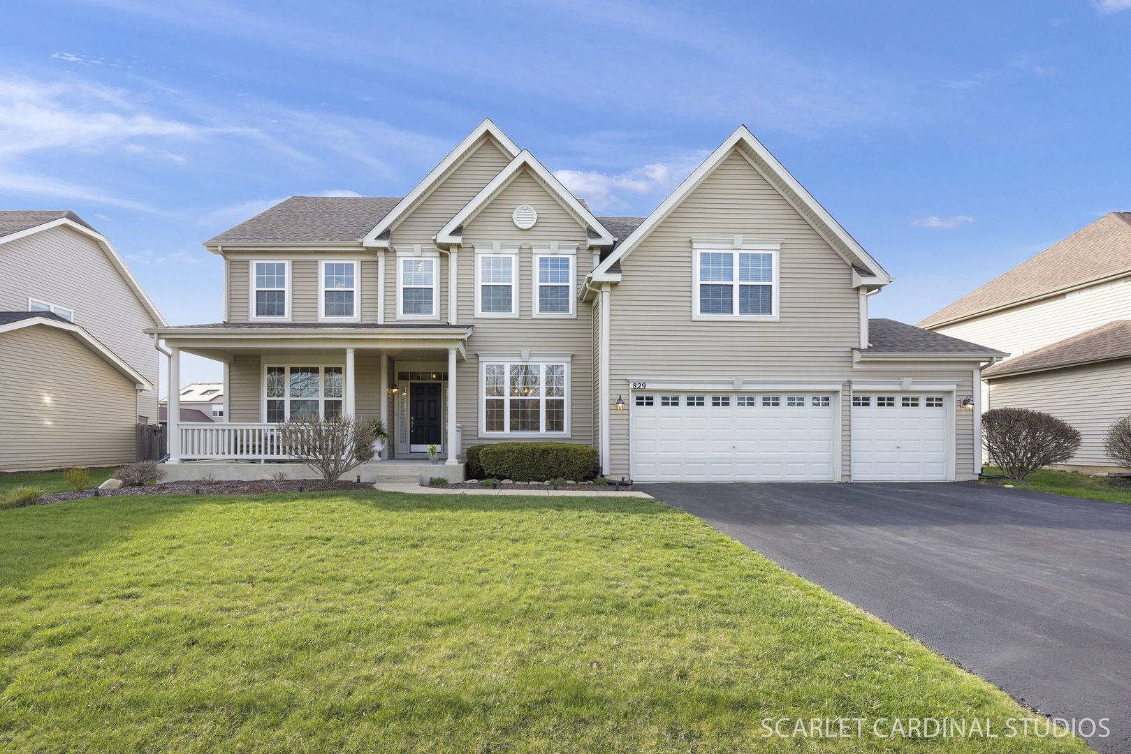829 Preston LN, Oswego, IL 60543