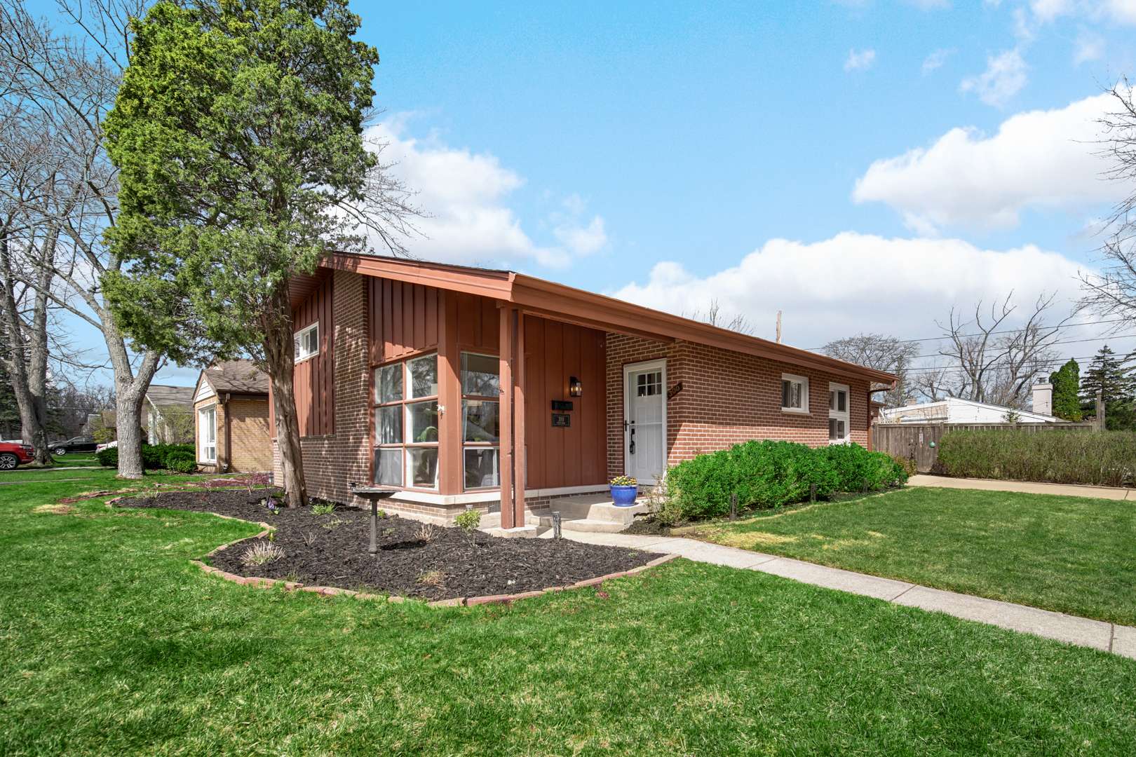 300 Voltz RD, Northbrook, IL 60062