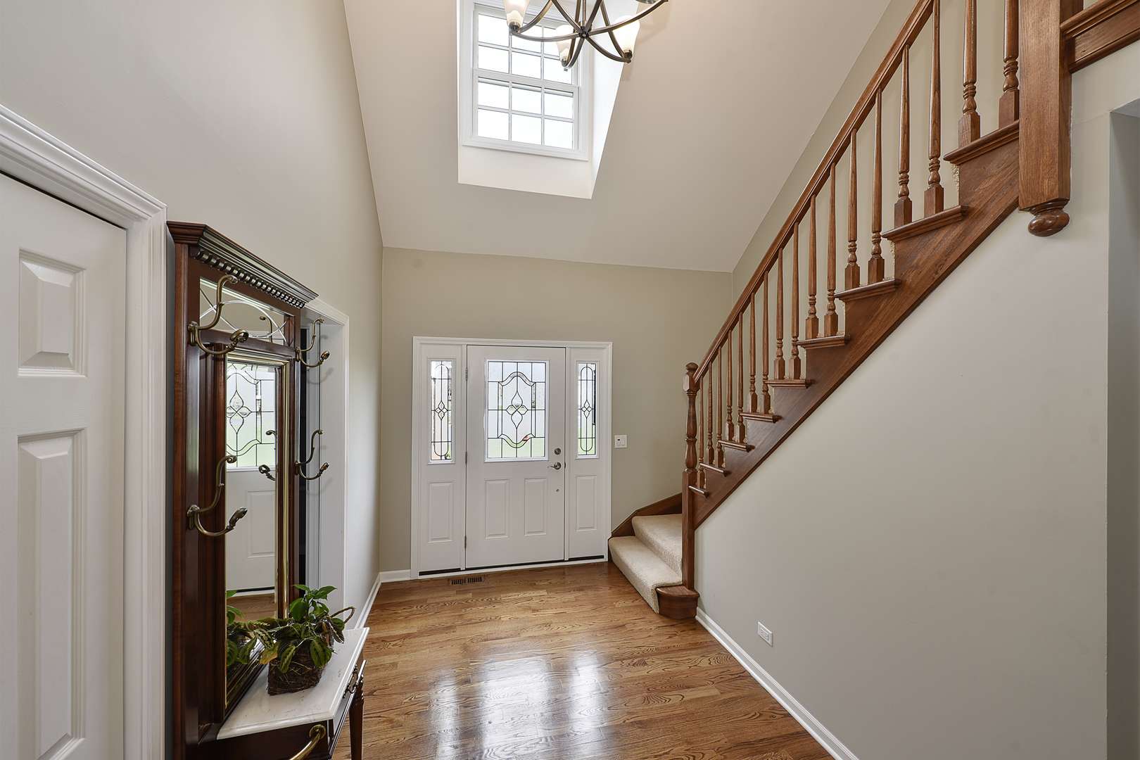 176 Blair LN, Inverness, IL 60067